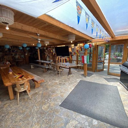 Lenzl'S Panzio Bed & Breakfast Szigetvar Exterior photo